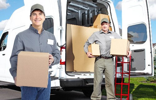 Local transfer station handling separated moving waste for recycling